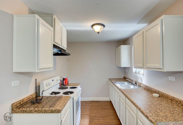 247 E 72nd Street, Shreveport, LA 71106