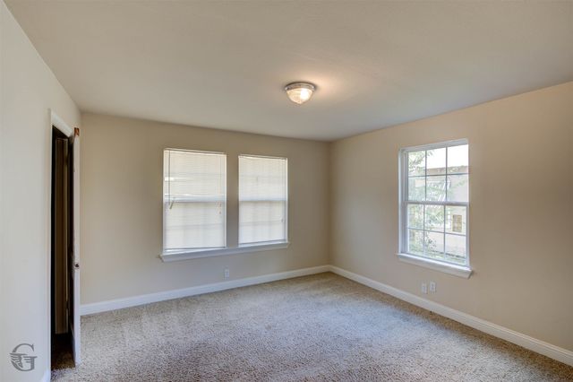 247 E 72nd Street, Shreveport, LA 71106