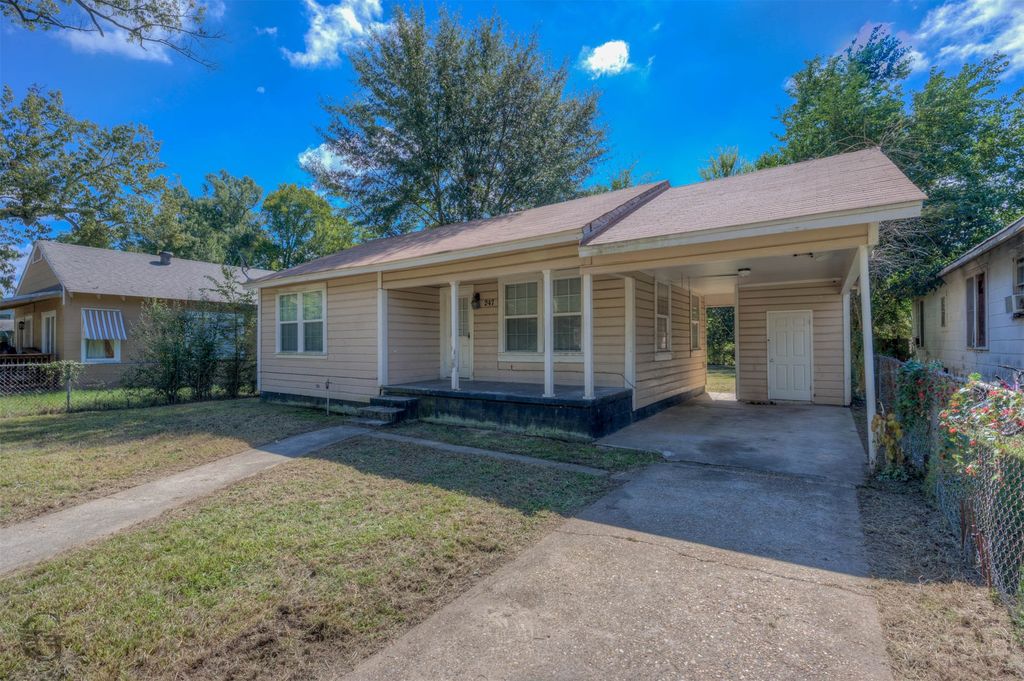 247 E 72nd Street, Shreveport, LA 71106
