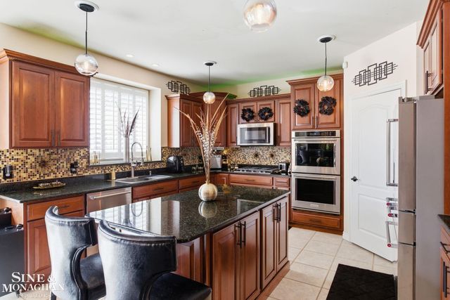 55045 Whitney Drive, Shelby Twp, MI 48315