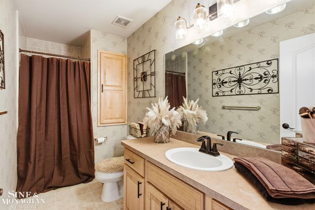 55045 Whitney Drive, Shelby Twp, MI 48315