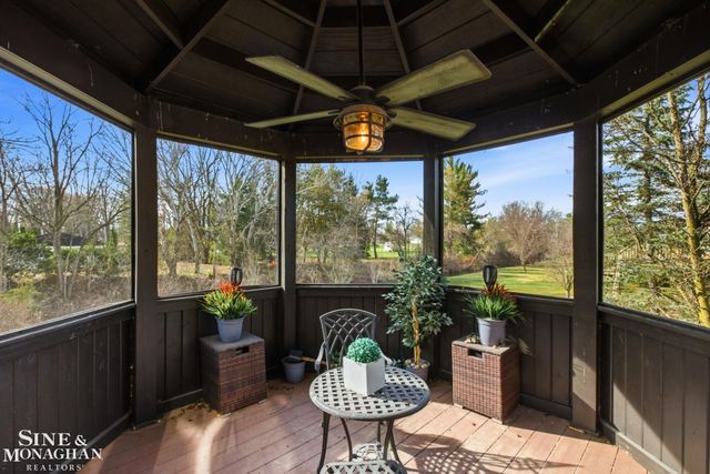 55045 Whitney Drive, Shelby Twp, MI 48315