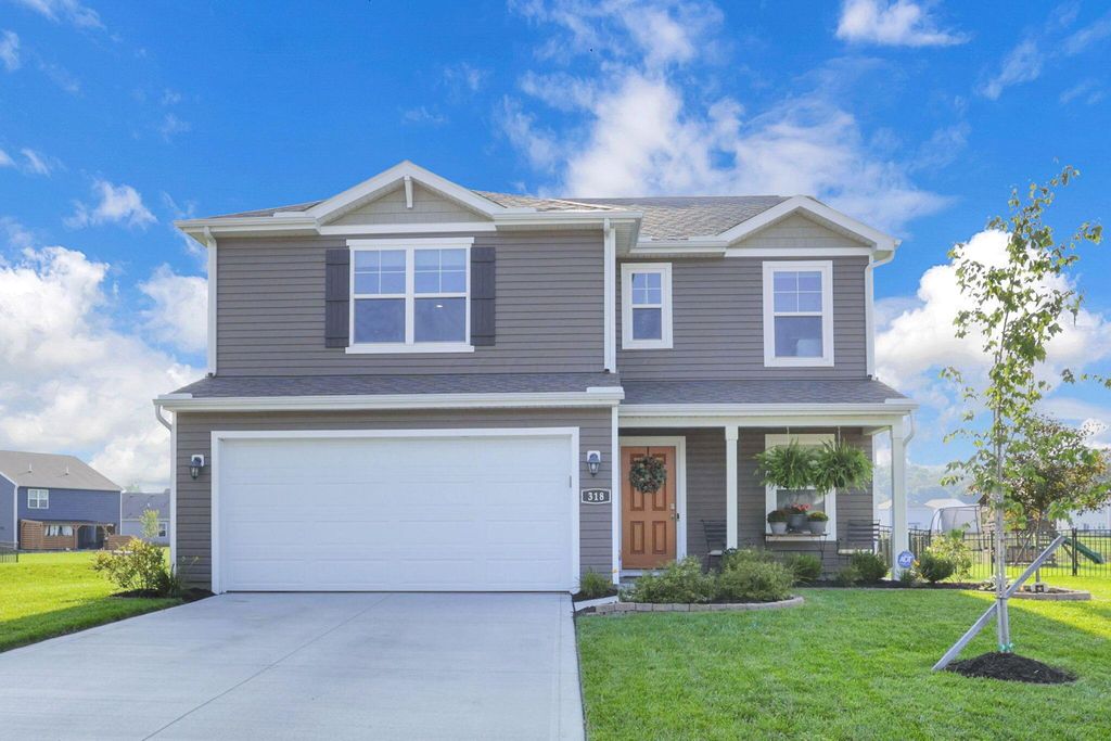 318 Trinity Way W, Newark, OH 43055