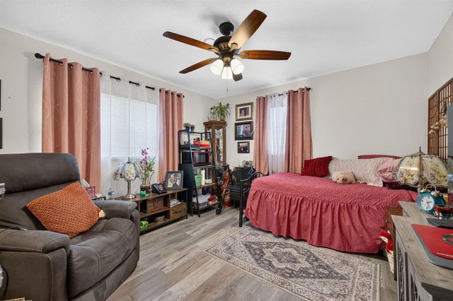 6605 PASO ROBLES Boulevard, Fort Pierce, FL 34951