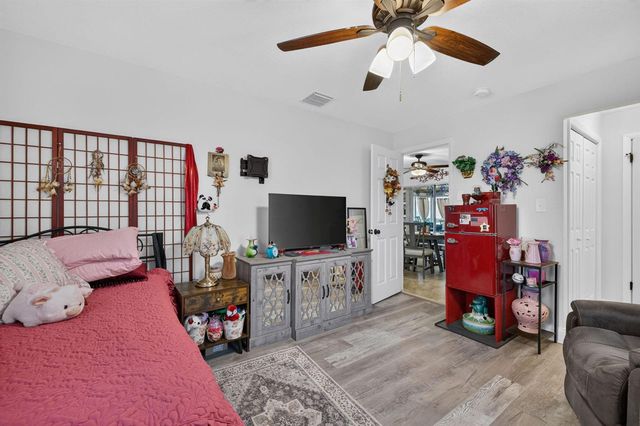 6605 PASO ROBLES Boulevard, Fort Pierce, FL 34951