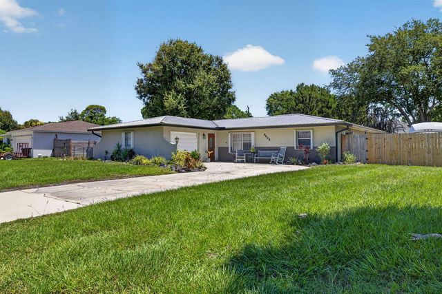 6605 PASO ROBLES Boulevard, Fort Pierce, FL 34951