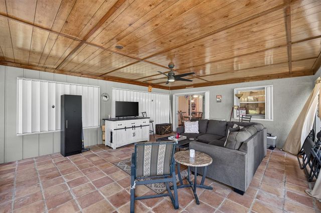 6605 PASO ROBLES Boulevard, Fort Pierce, FL 34951