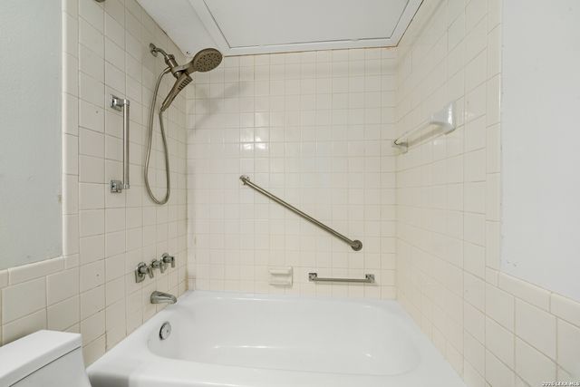 8401 N New Braunfels Ave Apt 240, San Antonio, TX 78209