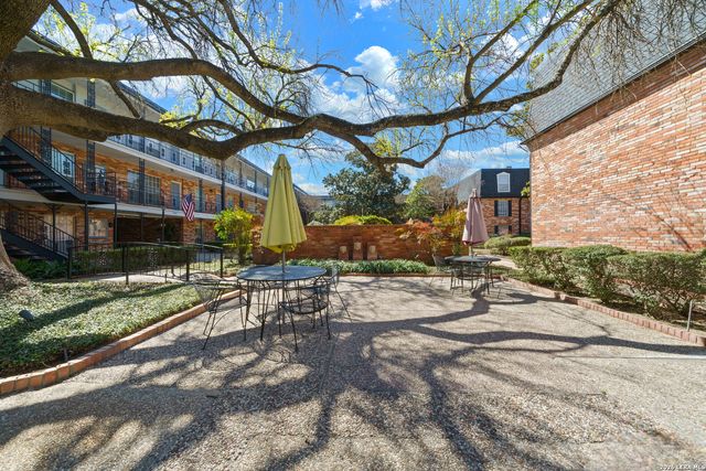 8401 N New Braunfels Ave Apt 240, San Antonio, TX 78209