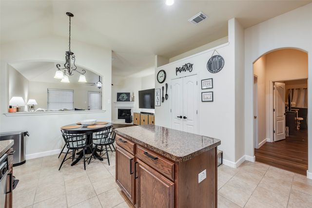 8143 Guadalupe Road, Arlington, TX 76002