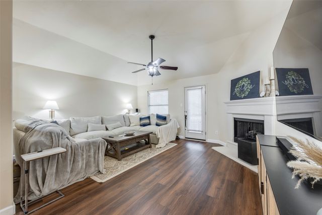 8143 Guadalupe Road, Arlington, TX 76002