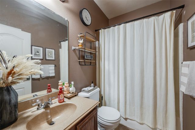 8143 Guadalupe Road, Arlington, TX 76002