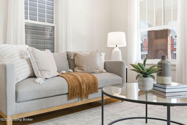 2019 Bonnycastle Ave, Louisville, KY 40205