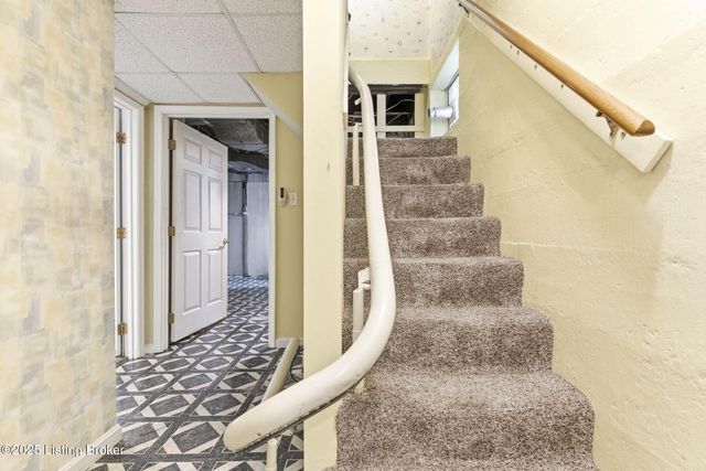 2019 Bonnycastle Ave, Louisville, KY 40205