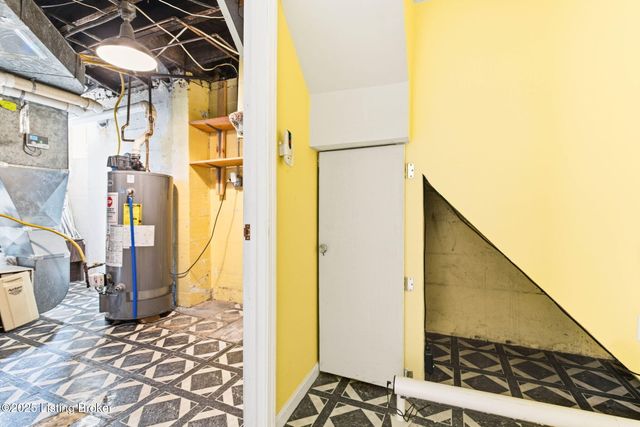 2019 Bonnycastle Ave, Louisville, KY 40205