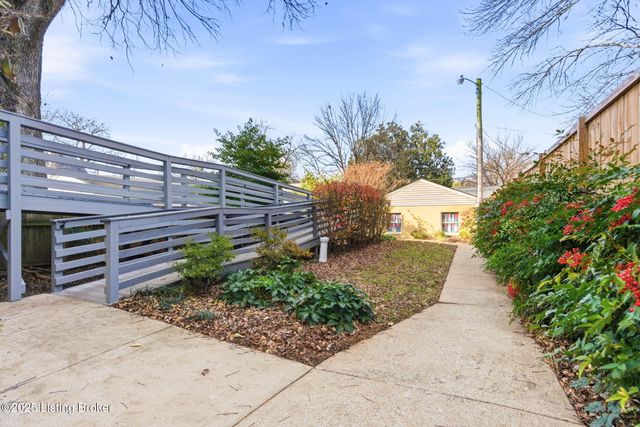 2019 Bonnycastle Ave, Louisville, KY 40205