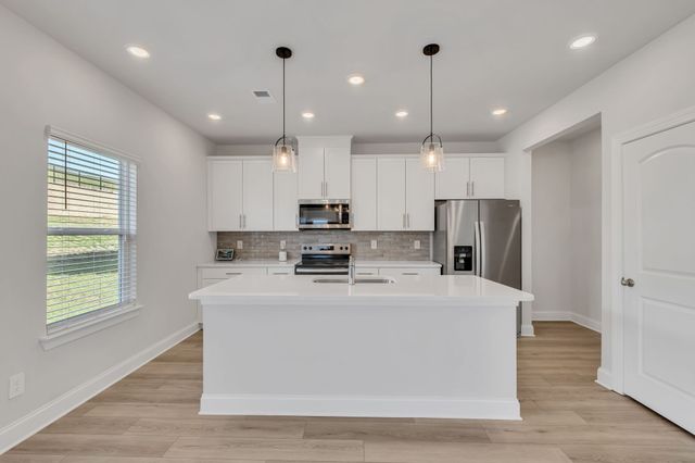 1923 Mahala Dr, Hermitage, TN 37076