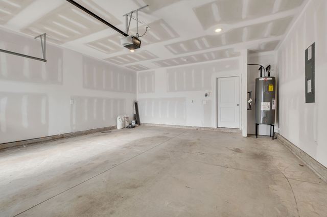 1923 Mahala Dr, Hermitage, TN 37076