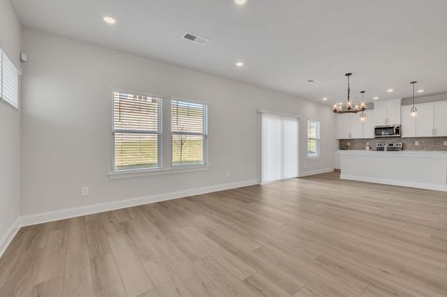 1923 Mahala Dr, Hermitage, TN 37076