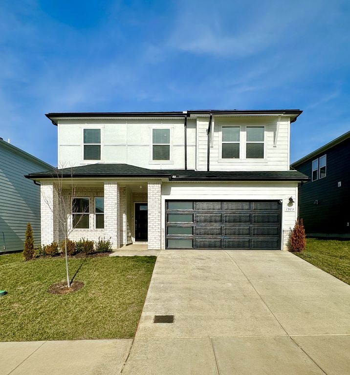 1923 Mahala Dr, Hermitage, TN 37076