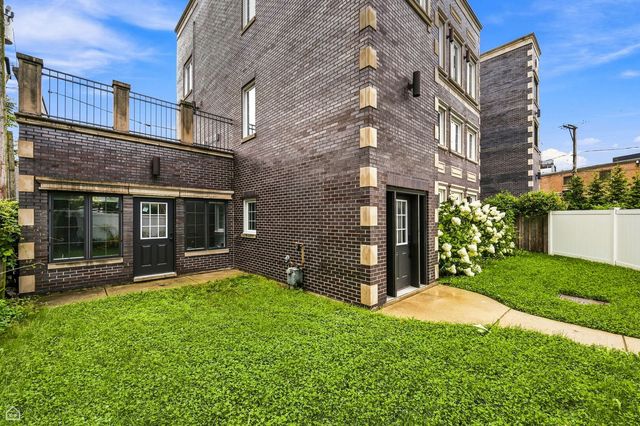 5954 N Paulina Street, Chicago, IL 60660