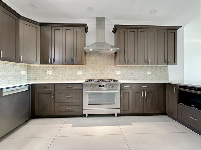 5954 N Paulina Street, Chicago, IL 60660