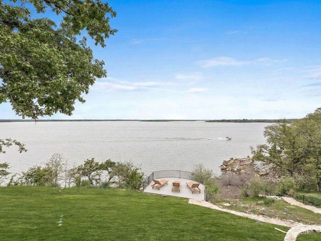 1190 Emerald Sound Boulevard, Oak Point, TX 75068