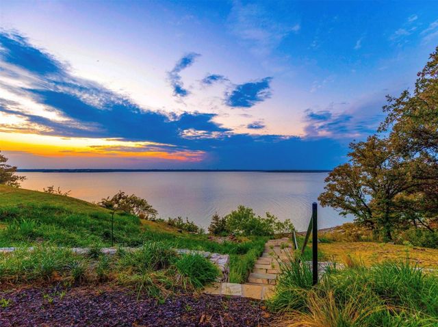 1190 Emerald Sound Boulevard, Oak Point, TX 75068