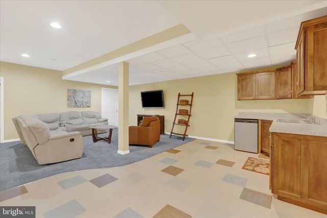 168 STONY POINT AVENUE, Shippensburg, PA 17257
