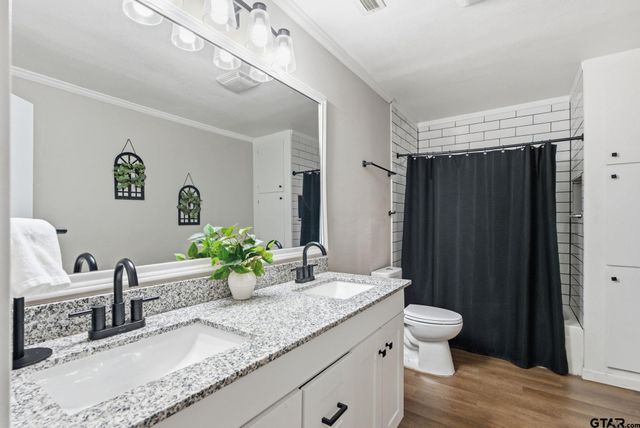 1425 Dogwood St, Tyler, TX 75701