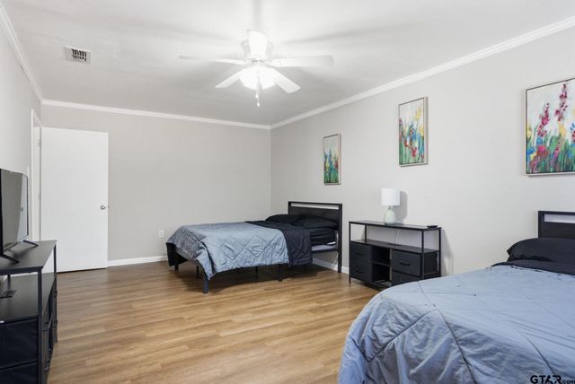 1425 Dogwood St, Tyler, TX 75701