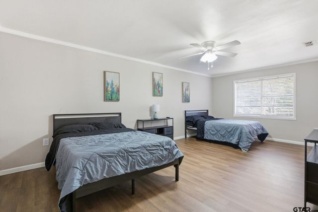 1425 Dogwood St, Tyler, TX 75701