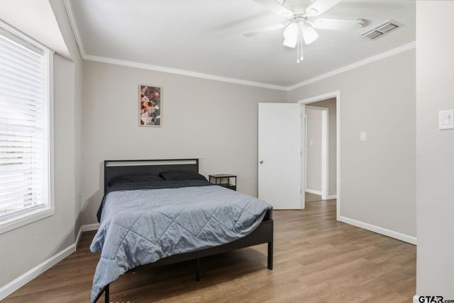 1425 Dogwood St, Tyler, TX 75701