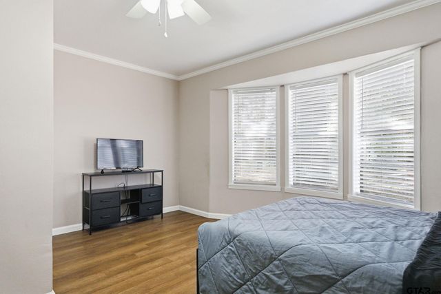 1425 Dogwood St, Tyler, TX 75701