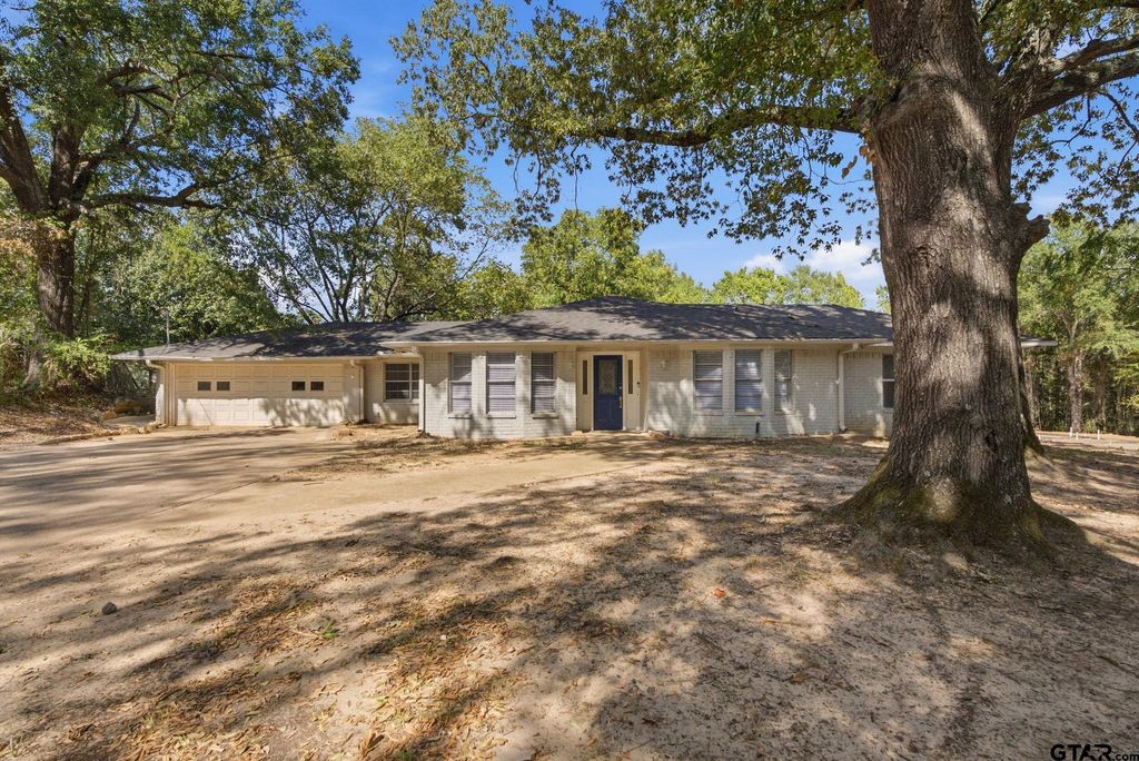 1425 Dogwood St, Tyler, TX 75701