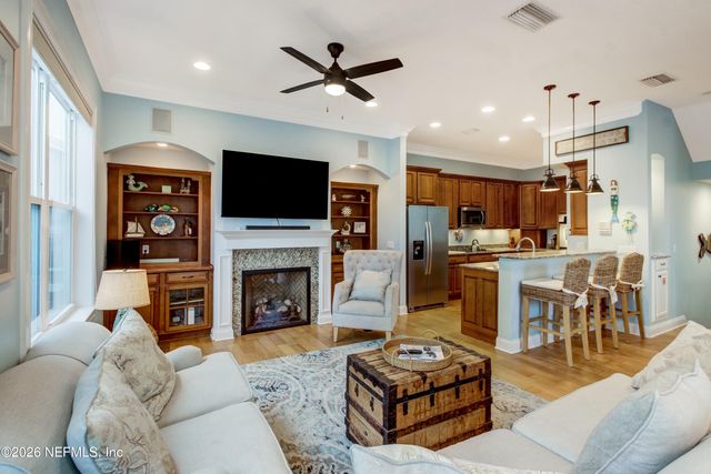 107 12TH Avenue S, Jacksonville Beach, FL 32250