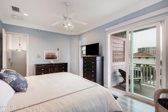 107 12TH Avenue S, Jacksonville Beach, FL 32250