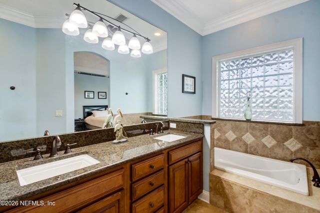 107 12TH Avenue S, Jacksonville Beach, FL 32250