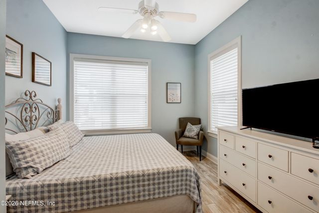 107 12TH Avenue S, Jacksonville Beach, FL 32250