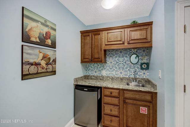 107 12TH Avenue S, Jacksonville Beach, FL 32250