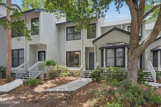 19 Lemoyne Ave Apt 57, Hilton Head Island, SC 29928