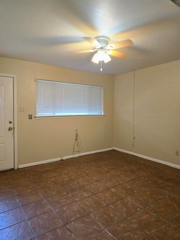 303 Evergreen St., Longview, TX 75604