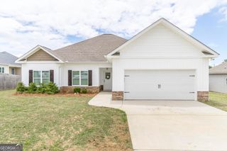 100 Sutter Butte Place, Bonaire, GA 31005