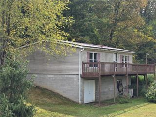 8889 Cumberland Road SW, Bowerston, OH 44695