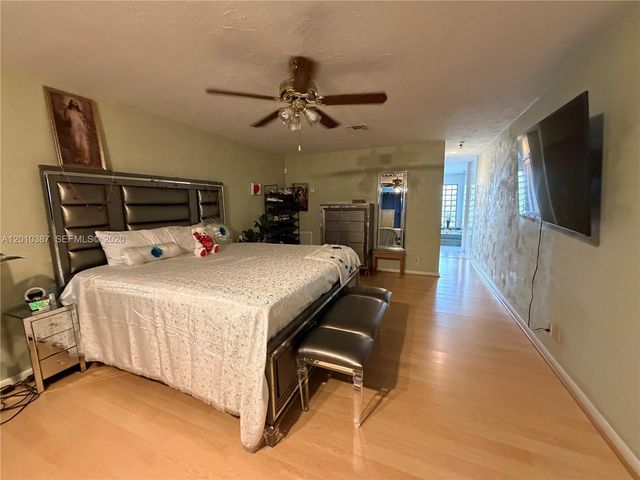 404 NW 112th Ave, Coral Springs, FL 33071