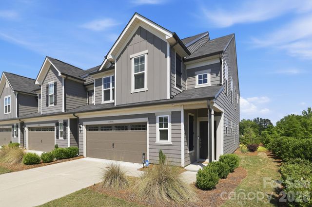 23006 Clarabelle Drive, Charlotte, NC 28273