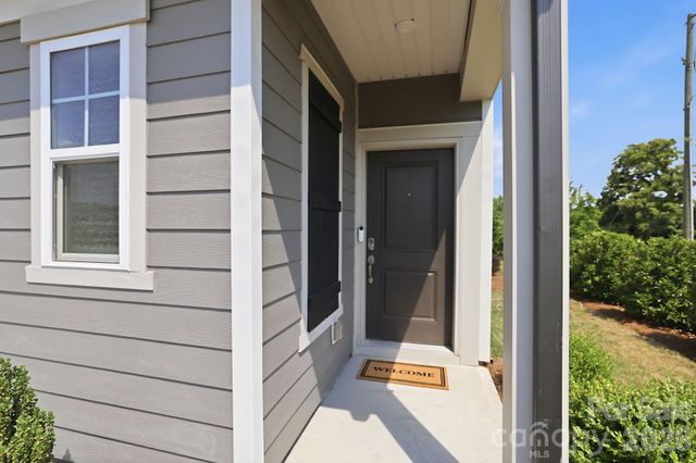 23006 Clarabelle Drive, Charlotte, NC 28273