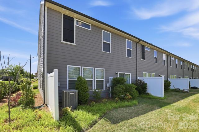 23006 Clarabelle Drive, Charlotte, NC 28273