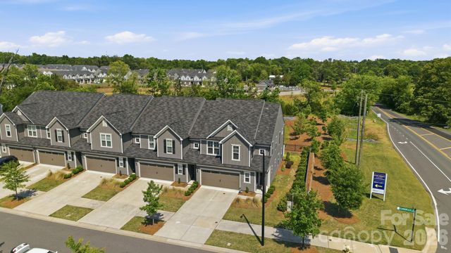 23006 Clarabelle Drive, Charlotte, NC 28273