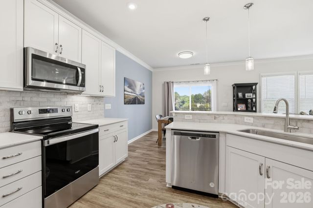 23006 Clarabelle Drive, Charlotte, NC 28273